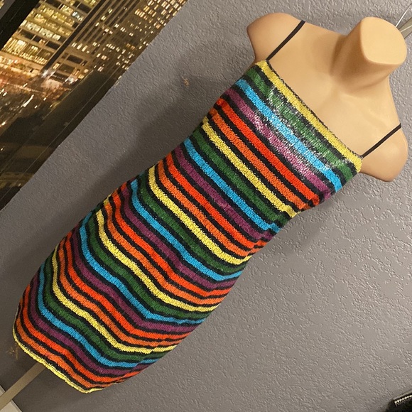 WAYF - NWT - dress: 🌈 striped sequin overlay mini w adj. straps, blk lining - L - Picture 16 of 16